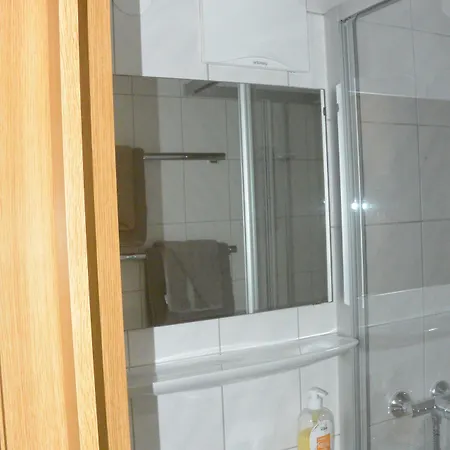Lenz Pensionat 3*